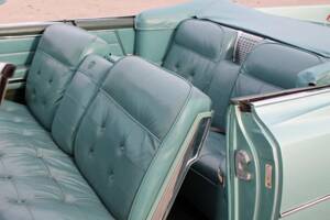 Image 11/29 of Cadillac 62 Convertible (1963)