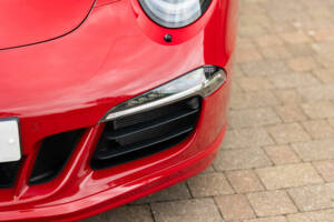 Immagine 27/50 di Porsche 911 Targa 4 GTS (2015)