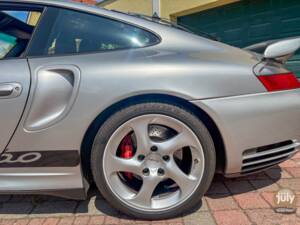 Bild 11/24 von Porsche 911 Turbo (2001)