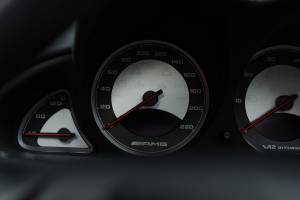 Image 23/41 of Mercedes-Benz SL 65 AMG (2004)