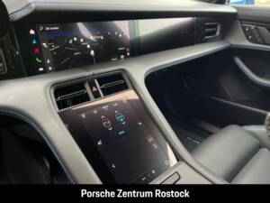 Bild 27/31 von Porsche Taycan 4S (2026)