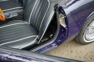 Image 8/60 of Triumph Spitfire Mk III (1970)