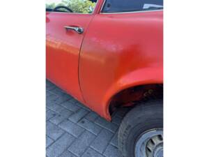 Image 18/50 of Opel GT 1900 (1971)