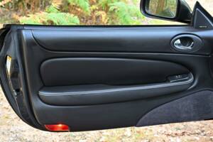 Image 33/50 of Jaguar XKR (2006)