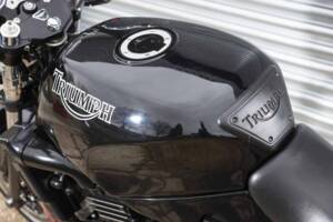 Image 22/37 of Triumph Speed Triple (1995)