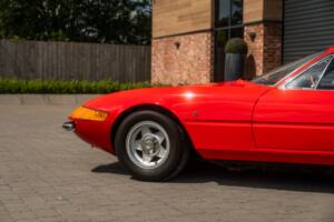 Bild 22/79 von Ferrari 365 GTB/4 Daytona (1969)