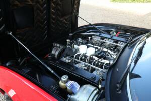 Imagen 41/50 de Ferrari 365 GTC/4 (1972)