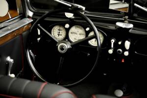 Image 15/35 of BMW 327/28 (1938)