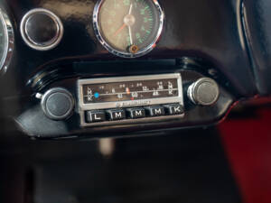 Image 17/24 of Porsche 356 B 1600 (1961)