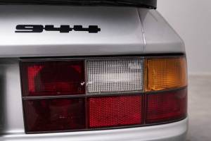 Imagen 12/29 de Porsche 944 (1982)