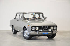 Imagen 1/39 de Alfa Romeo 2000 Berlina (1973)