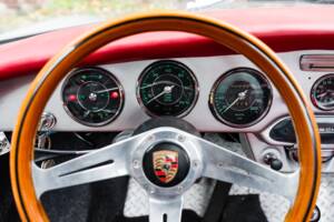 Image 29/48 of Porsche 356 C 1600 (1964)