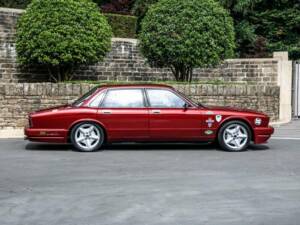 Bild 5/30 von Jaguar XJ 40 4.0 (1994)