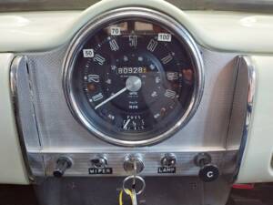 Immagine 5/29 di Morris Minor 1000 Traveller (1968)