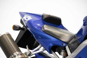 Image 37/50 of Yamaha YZF 1000 R1 (1998)
