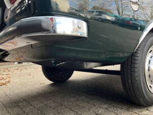 Image 31/88 of Audi 100 LS (1970)