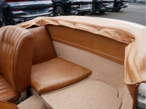 Image 9/27 of Mercedes-Benz 190 SL (1960)