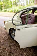 Image 39/50 de Jaguar Mk II 2.4 (1967)