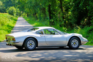 Immagine 37/73 di Ferrari Dino 246 GT (1972)