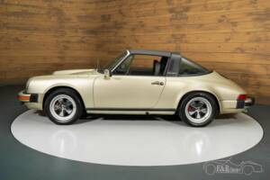 Image 12/19 of Porsche 911 SC 3.0 (1983)