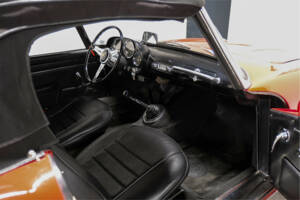 Image 8/21 of Alfa Romeo 2000 Spider (1960)