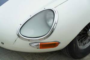 Imagen 25/50 de Jaguar E-Type 3.8 (1964)