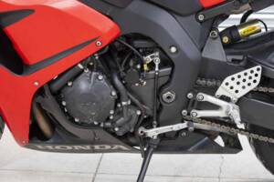 Bild 26/36 von Honda CBR 1000 RR Fireblade (2007)