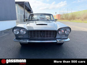 Immagine 2/15 di Lancia Flaminia GT Touring (1968)