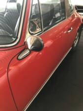 Immagine 35/45 di Porsche 911 2.2 T (1970)