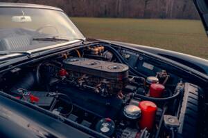 Image 45/50 of Ferrari 275 GTS (1965)