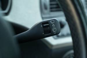 Immagine 35/49 di BMW Z4 2.2i (2004)