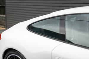 Image 14/38 of Porsche 911 Carrera GTS (2011)