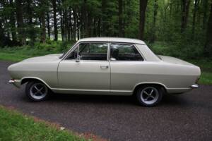 Bild 7/55 von Opel Kadett 1,1 S (1971)