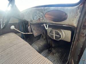 Image 19/50 of Opel Olympia 1,5 (1939)