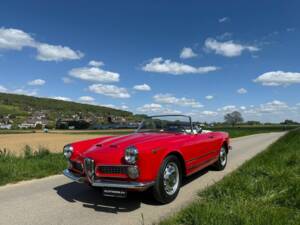 Image 1/20 of Alfa Romeo 2000 Spider (1961)
