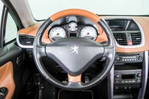 Image 8/50 de Peugeot 207 CC 1.6 VTi (2008)