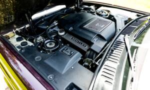 Image 6/46 of Bentley Azure (1997)