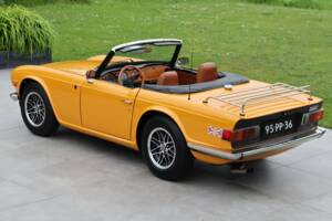 Bild 2/50 von Triumph TR 6 (1974)