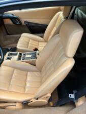 Image 32/51 of Ferrari 208 GTS Turbo (1987)