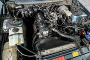 Immagine 43/50 di Volvo 240 GL (1990)