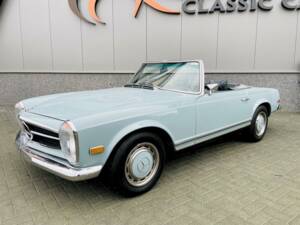 Image 4/36 of Mercedes-Benz 280 SL (1969)