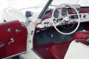 Image 20/50 de Mercedes-Benz 190 SL (1960)