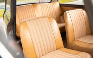 Immagine 25/36 di Innocenti Mini 1001 Export (1972)