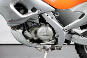 Bild 21/50 von Aprilia Pegaso 650 (1999)