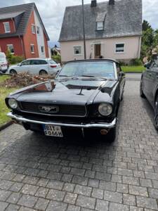Image 1/4 of Ford Mustang 200 (1966)