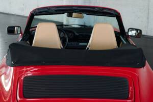 Bild 25/50 von Porsche 911 Carrera 2 (1990)