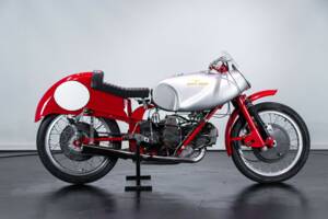 Image 5/50 of Moto Guzzi DUMMY (1948)