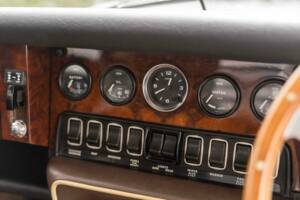 Immagine 33/50 di Jaguar Type E V12 (1973)