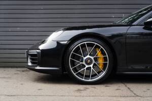 Bild 4/52 von Porsche 911 Turbo S (2017)