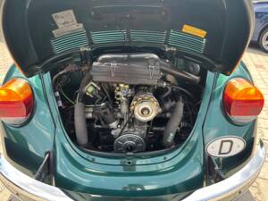 Image 20/92 of Volkswagen Beetle 1600 (1996)